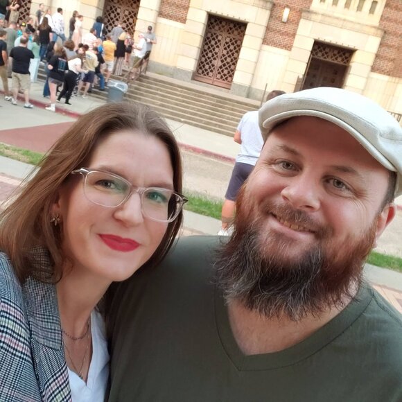 Meet your Posher, Elizabeth! - Picture 6 of 7